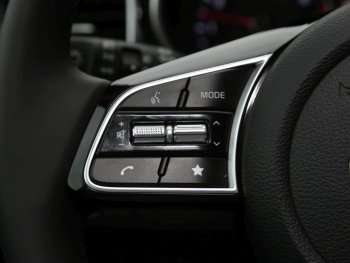 KIA Ceed SW 1.5T DCT Vision Navi ACC Kamera SHZ