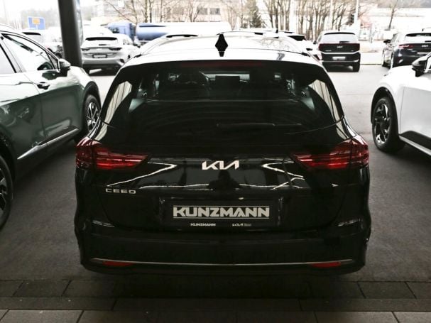 KIA Ceed SW 1.5T DCT Vision Navi Kamera KIA Ceed SW 1.5T DCT Vision Navi Kamera