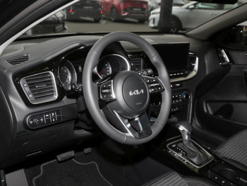 KIA Ceed SW 1.5T DCT Vision Navi Kamera