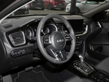 KIA Ceed SW 1.5T DCT Vision Navi Kamera