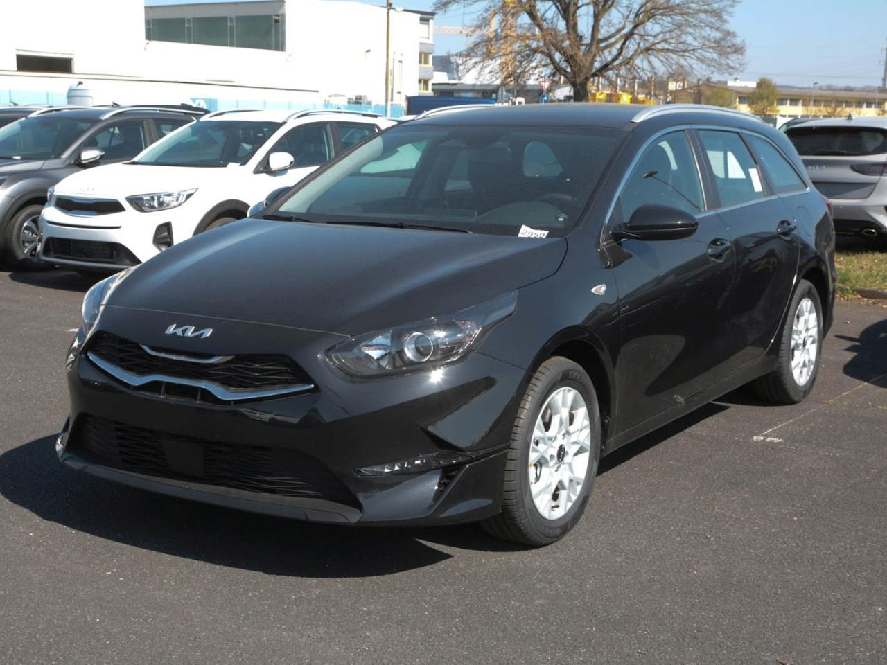 KIA Ceed SW 1.5T DCT Vision Navi Lenkradhzg SpurH ACC