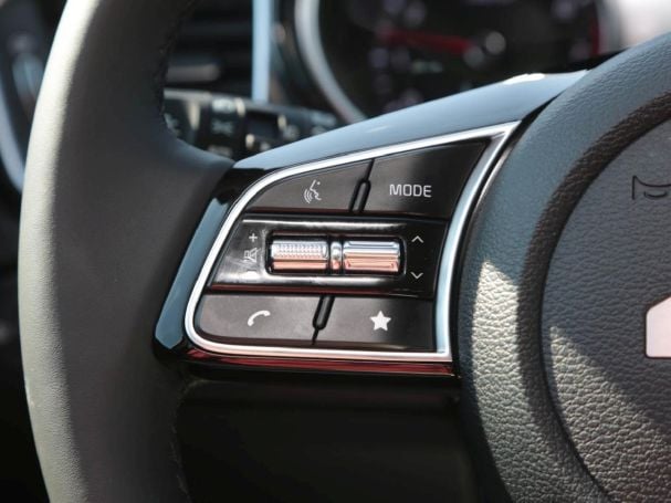 KIA Ceed SW 1.5T DCT Vision Navi Lenkradhzg SpurH ACC