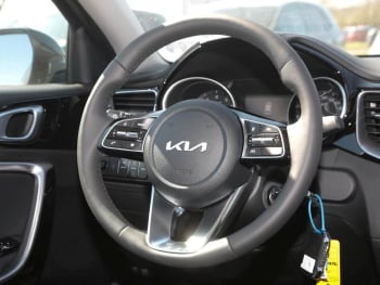 KIA Ceed SW 1.5T DCT Vision Navi Lenkradhzg SpurH ACC