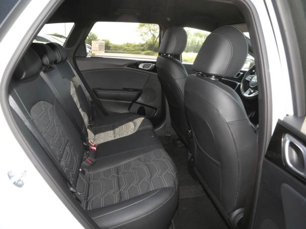 KIA Ceed SW 1.5T Nightline Navi Privacy Lenkradhzg KIA Ceed SW 1.5T Nightline Navi Privacy Lenkradhzg