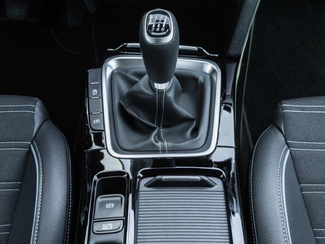 KIA Ceed SW 1.5T Nightline Navi Lenkradhzg Privacy