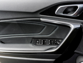 KIA Ceed SW 1.5T Nightline Navi Lenkradhzg Privacy