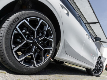 KIA Ceed SW 1.5T Nightline Navi Lenkradhzg Privacy