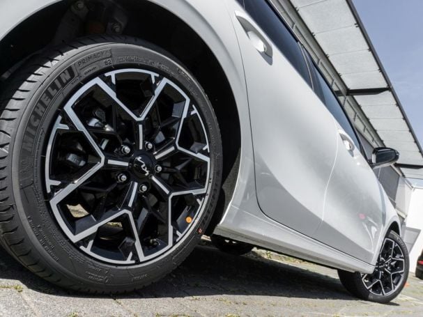 KIA Ceed SW 1.5T Nightline Navi Lenkradhzg Privacy