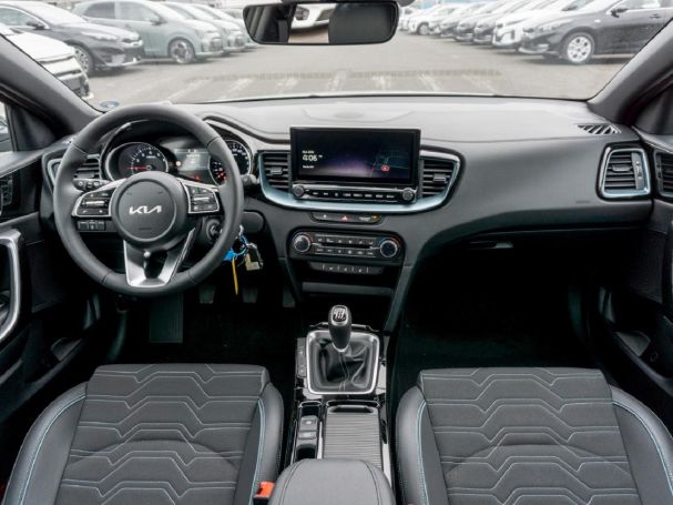KIA Ceed SW 1.5T Nightline Navi Lenkradheizung KIA Ceed SW 1.5T Nightline Navi Lenkradheizung