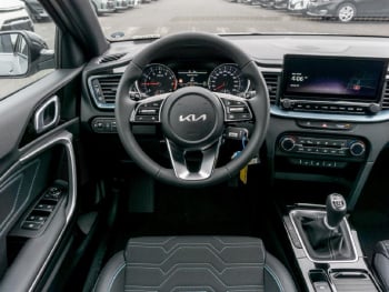 KIA Ceed SW 1.5T Nightline Navi Lenkradheizung