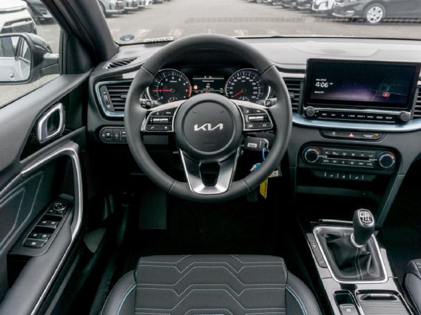 KIA Ceed SW 1.5T Nightline Navi Lenkradheizung KIA Ceed SW 1.5T Nightline Navi Lenkradheizung