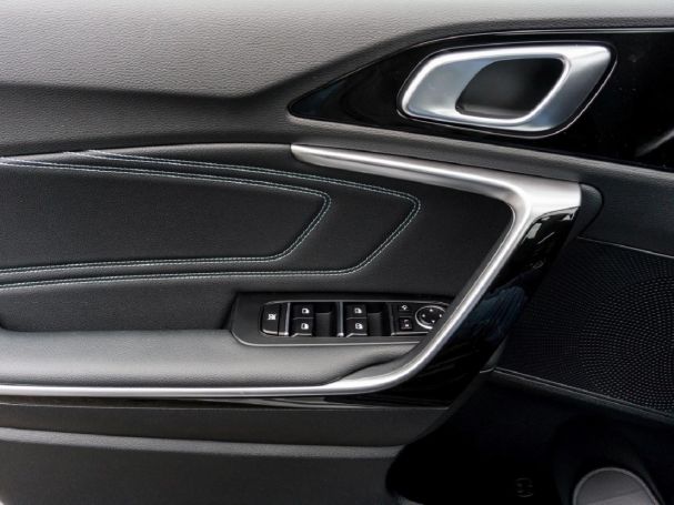 KIA Ceed SW 1.5T Nightline Navi Lenkradheizung KIA Ceed SW 1.5T Nightline Navi Lenkradheizung