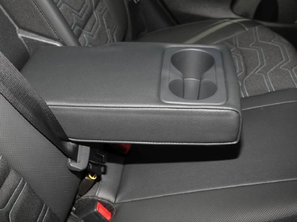 KIA Ceed SW 1.5T Nightline Navi Privacy Lenkradhzg KIA Ceed SW 1.5T Nightline Navi Privacy Lenkradhzg