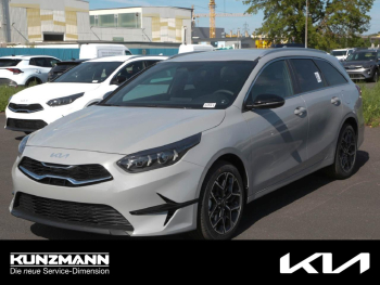 KIA Ceed SW 1.5T Nightline Navi Privacy Lenkradhzg