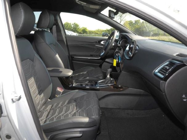 KIA Ceed SW 1.5T Nightline Navi Privacy Lenkradhzg KIA Ceed SW 1.5T Nightline Navi Privacy Lenkradhzg