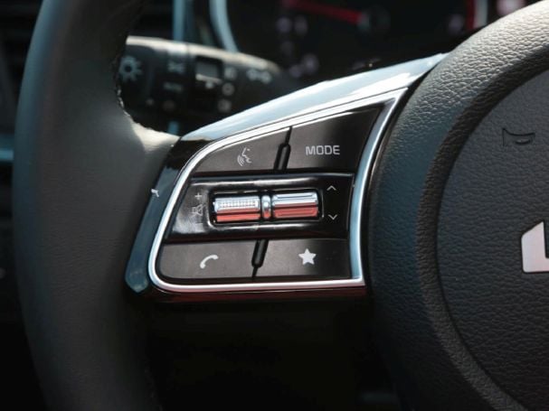 KIA Ceed SW 1.5T Nightline Navi Privacy Lenkradhzg KIA Ceed SW 1.5T Nightline Navi Privacy Lenkradhzg