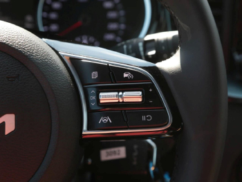KIA Ceed SW 1.5T Nightline Navi Lenkradhzg Privacy
