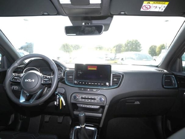 KIA Ceed SW 1.5T Nightline Navi Lenkradhzg Privacy KIA Ceed SW 1.5T Nightline Navi Lenkradhzg Privacy