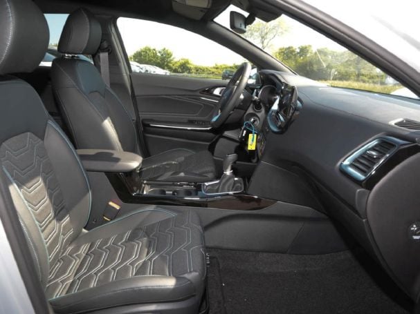 KIA Ceed SW 1.5T Nightline Navi Lenkradhzg Privacy KIA Ceed SW 1.5T Nightline Navi Lenkradhzg Privacy