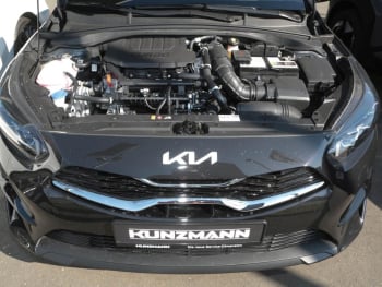 KIA Ceed SW 1.5T Nightline Navi Lenkradhzg Kamera