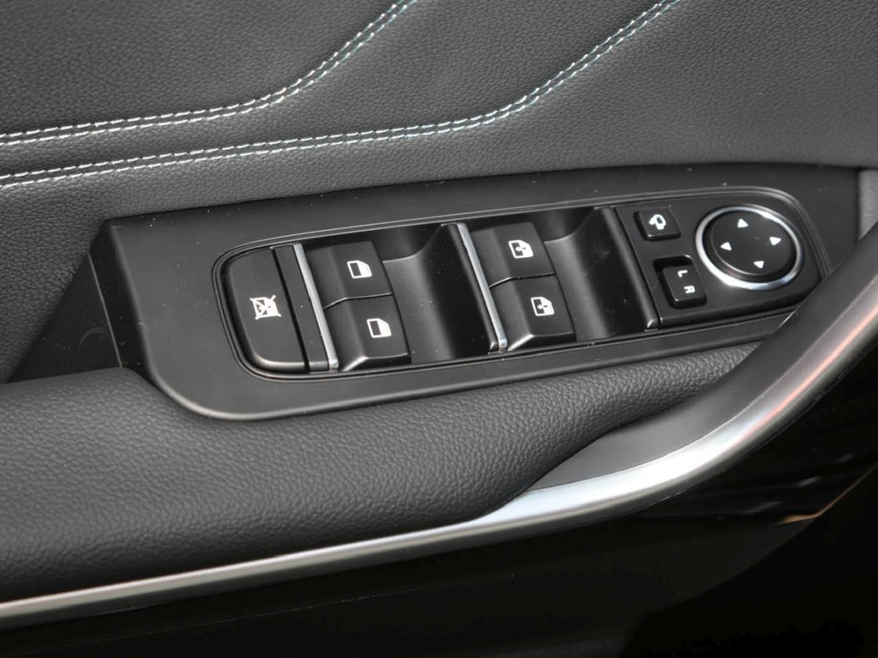 KIA Ceed SW 1.5T Nightline Navi Lenkradhzg Kamera