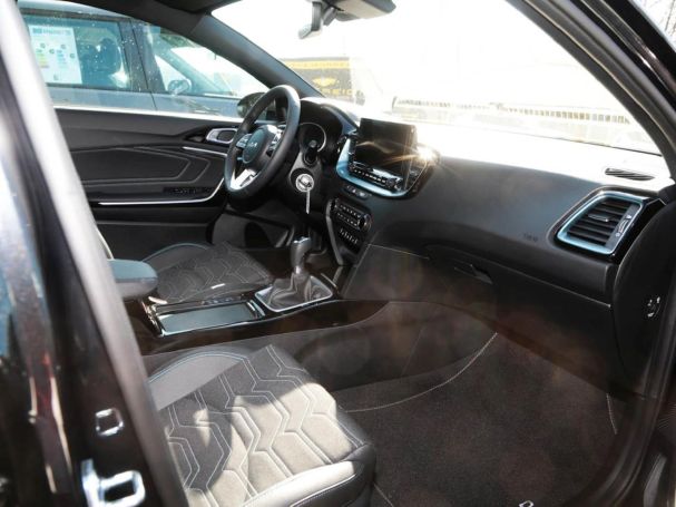 KIA Ceed SW 1.5T Nightline Navi Lenkradhzg Kamera