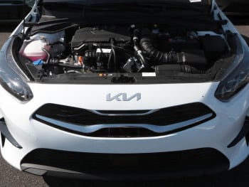 KIA Ceed 1.0T DCT Nightline Navi Lenkradheizung LED