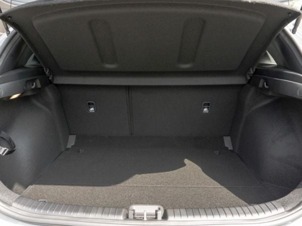KIA Ceed 1.0T DCT Nightline Navi Lenkradhzg Privacy KIA Ceed 1.0T DCT Nightline Navi Lenkradhzg Privacy