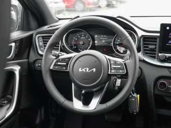 KIA Ceed 1.0T DCT Nightline Navi Lenkradheizung LED