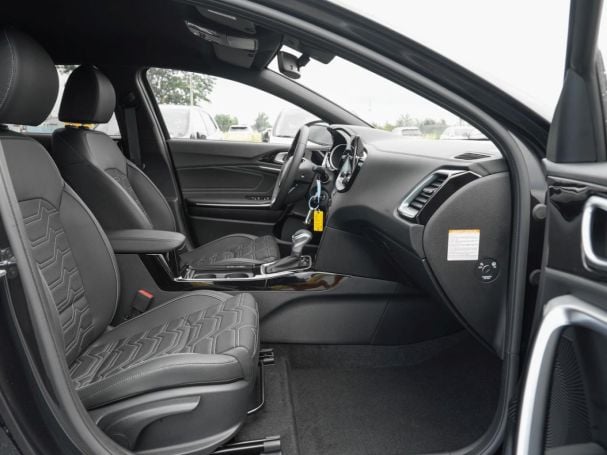 KIA Ceed 1.0T DCT Nightline Navi Lenkradheizung LED KIA Ceed 1.0T DCT Nightline Navi Lenkradheizung LED