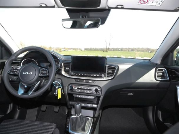 KIA Ceed 1.0T Vision Navi Rückfahrkamera Lenkradhzg KIA Ceed 1.0T Vision Navi Rückfahrkamera Lenkradhzg