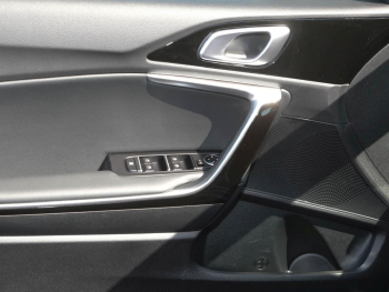 KIA Ceed 1.0T Vision Navi Rückfahrkamera Lenkradhzg