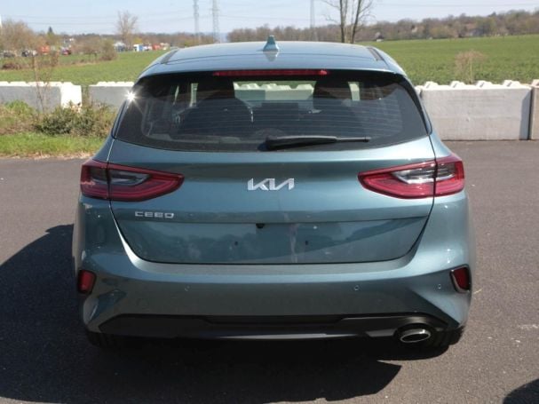 KIA Ceed 1.0T Vision Navi Rückfahrkamera Lenkradhzg KIA Ceed 1.0T Vision Navi Rückfahrkamera Lenkradhzg