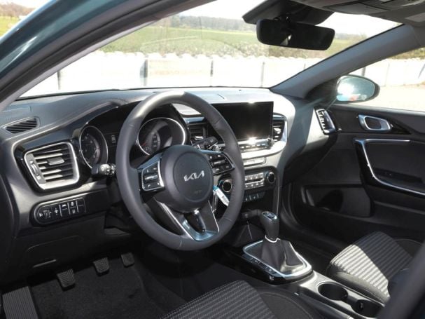 KIA Ceed 1.0T Vision Navi Rückfahrkamera Lenkradhzg KIA Ceed 1.0T Vision Navi Rückfahrkamera Lenkradhzg