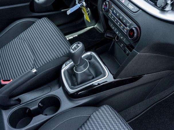 KIA Ceed 1.0T Vision Navi SpurhalteP Sitzheizung KIA Ceed 1.0T Vision Navi SpurhalteP Sitzheizung