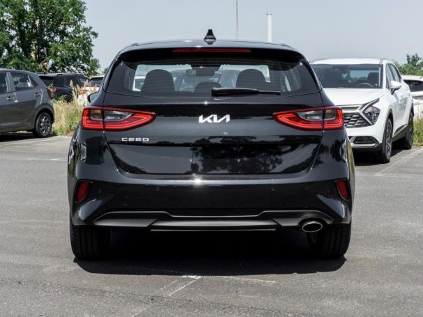KIA Ceed 1.0T Vision Navi SpurhalteP Sitzheizung KIA Ceed 1.0T Vision Navi SpurhalteP Sitzheizung