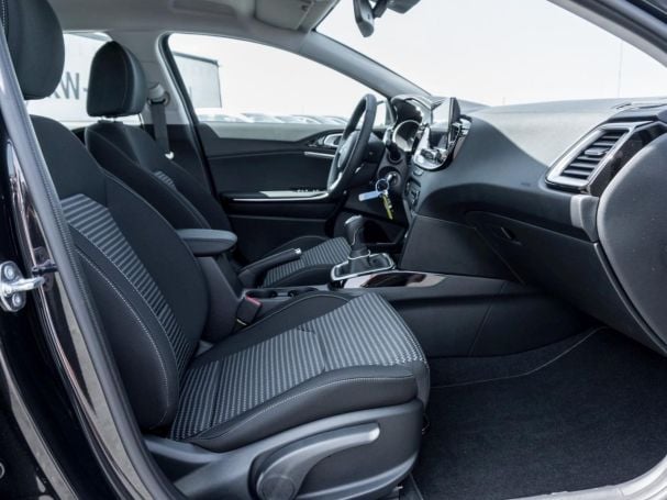 KIA Ceed 1.0T Vision Navi SpurhalteP Sitzheizung KIA Ceed 1.0T Vision Navi SpurhalteP Sitzheizung