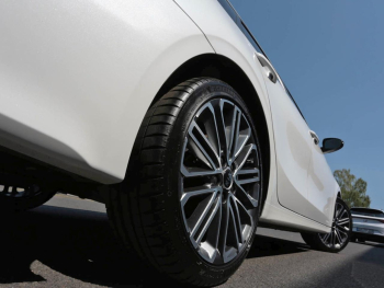 KIA Ceed 1.4 SW T-GDI GT Line Navi Kamera JBL-Sound ACC