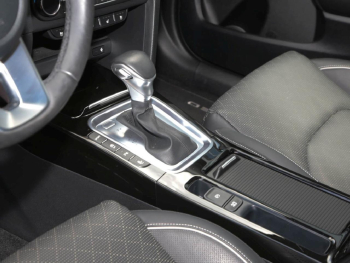 KIA Ceed 1.4 TGDI Platinum Edition  Navi Kamera JBL