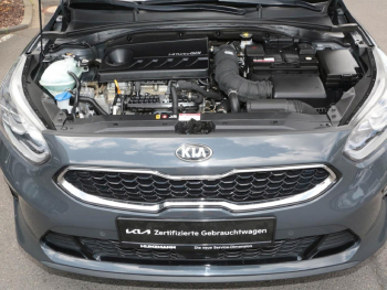 KIA Ceed 1.4 TGDI Platinum Edition  Navi Kamera JBL