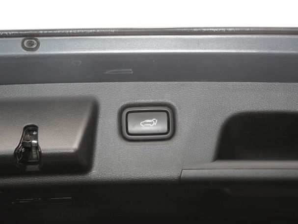 KIA Ceed 1.4 TGDI Platinum Edition Navi Kamera JBL KIA Ceed 1.4 TGDI Platinum Edition Navi Kamera JBL