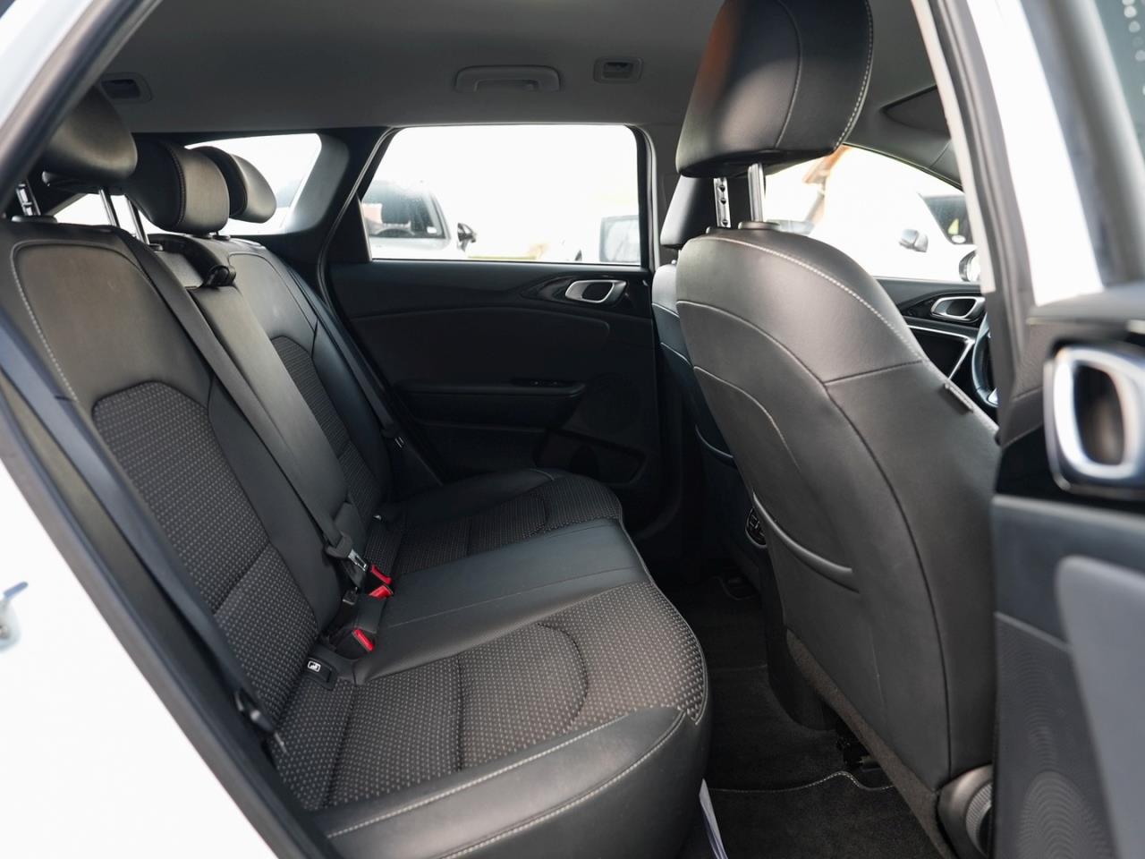 KIA Ceed 1.4 TGDI Spirit Navi Klima JBL-Sound ACC