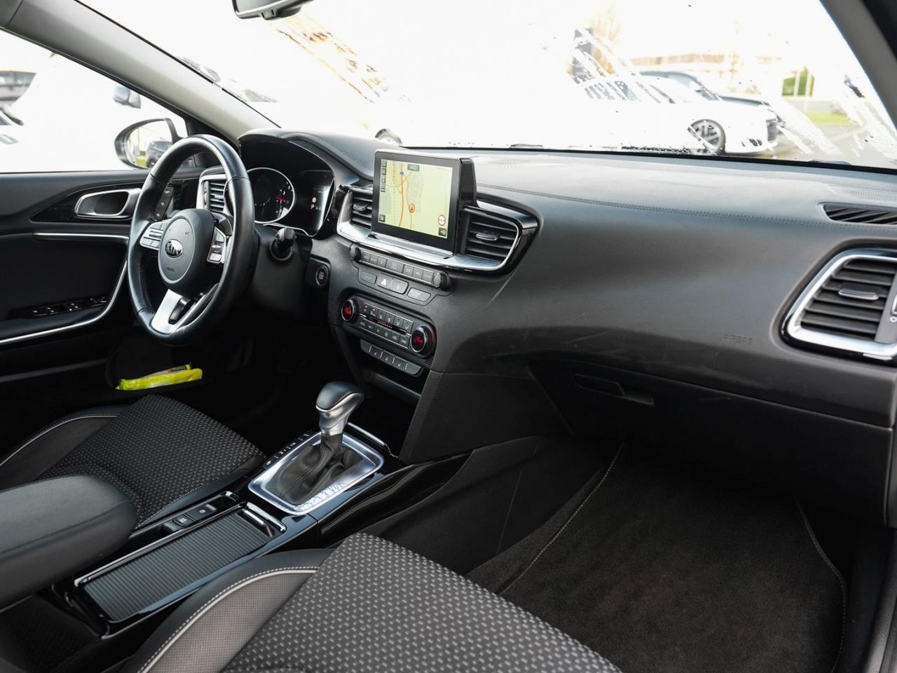 KIA Ceed 1.4 TGDI Spirit Navi Klima JBL-Sound ACC
