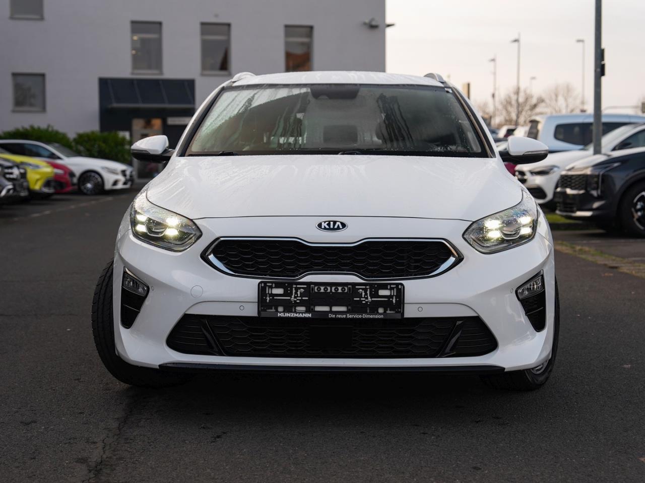KIA Ceed 1.4 TGDI Spirit Navi Klima JBL-Sound ACC