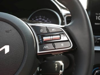 KIA Ceed 1.5 SW T-GDI Vision ACC PDC Kamera DynLi