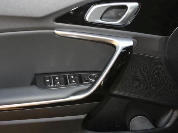 KIA Ceed 1.5 SW T-GDI Vision ACC PDC Kamera DynLi KIA Ceed 1.5 SW T-GDI Vision ACC PDC Kamera DynLi