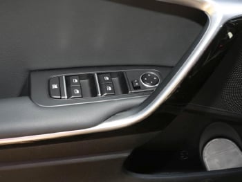 KIA Ceed 1.5 SW T-GDI Vision ACC PDC Kamera DynLi