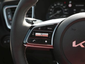 KIA Ceed 1.5T DCT GT-Line Navi Kamera JBL-Sound ACC