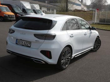 KIA Ceed 1.5T DCT GT-Line Navi Kamera JBL-Sound ACC