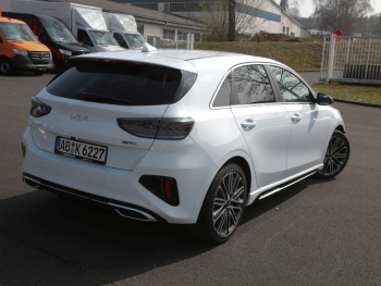 KIA Ceed 1.5T DCT GT-Line Navi Kamera JBL-Sound ACC